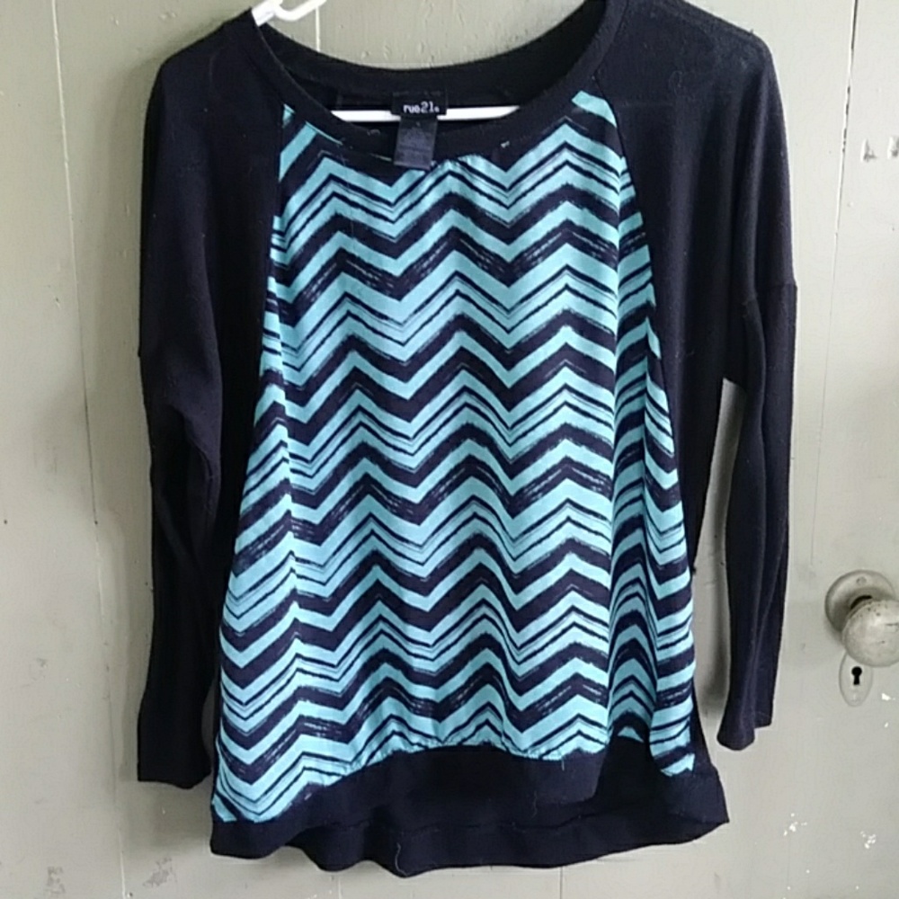 Rue21 Top